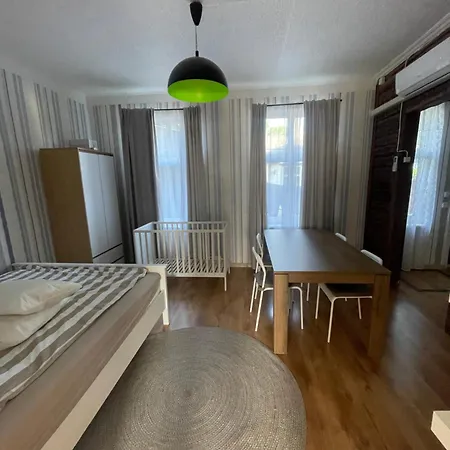Ajalooline Paerl Rannarajoonis Apartmán Pärnu